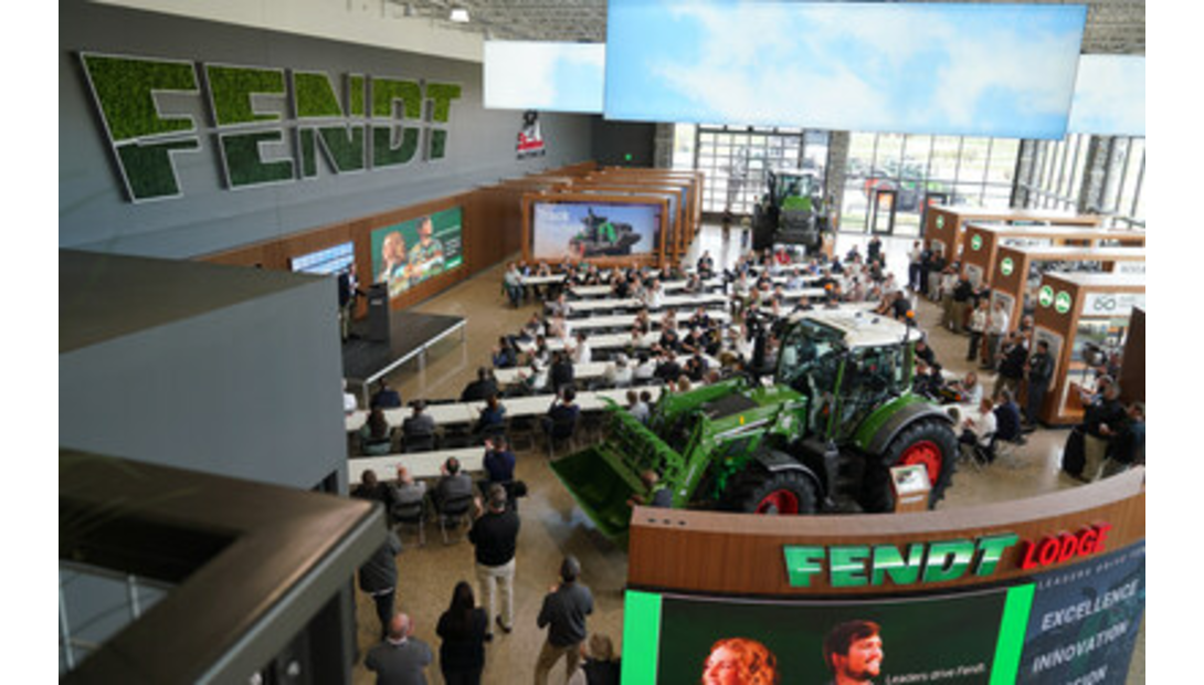 AGCO_Fendt_Lodge_Opening_Overview_Shot